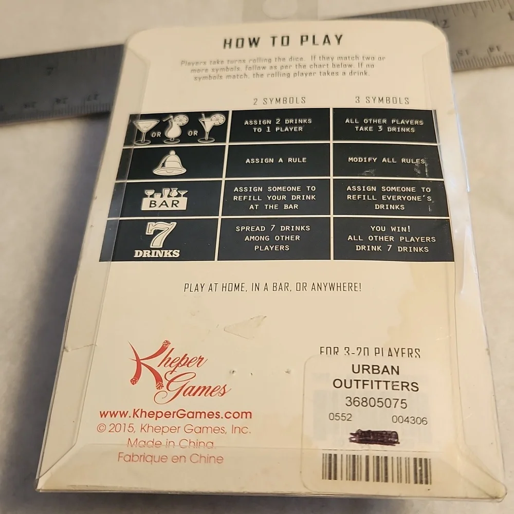 BAR DICE Lucky Sevens drinking game for high rollers.